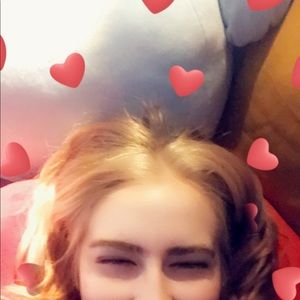 Meet your Posher, Emmarhian